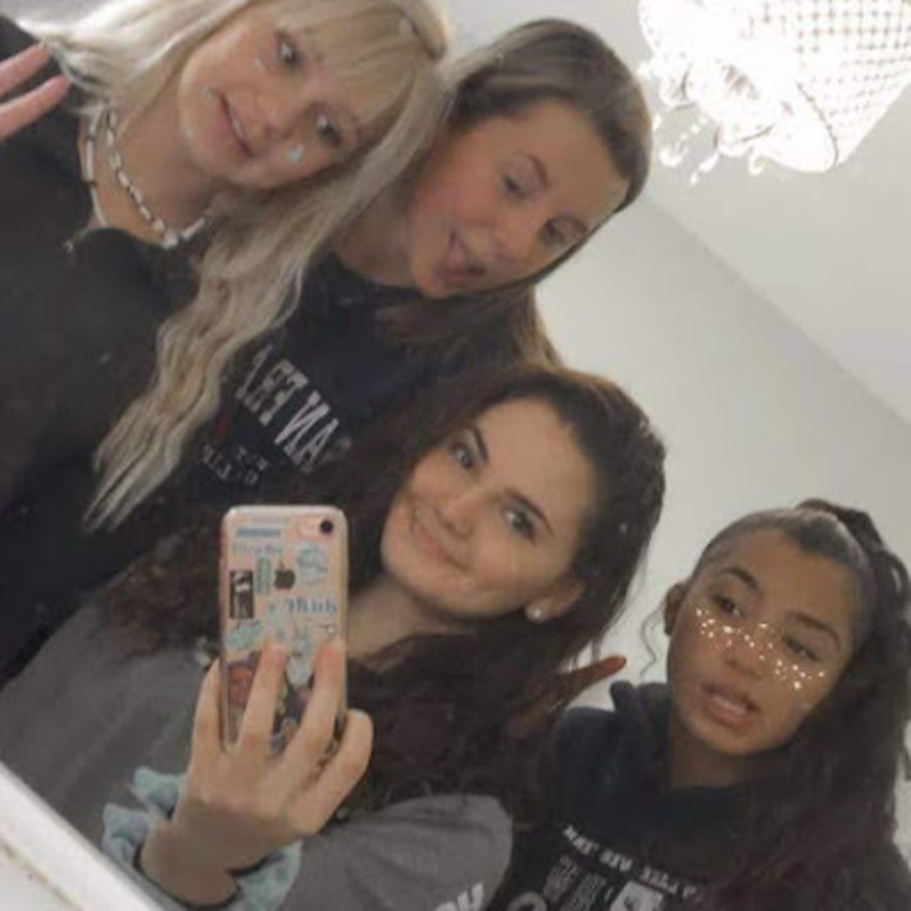 Meet your Posher, Kallie